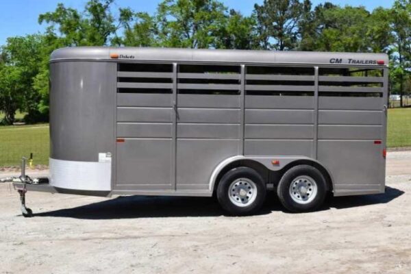 2017-cm-3hslbp-3-horse-trailer.jpg 2017 CM 3HSLBP 3 Horse Trailer