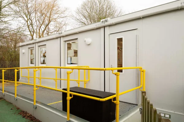 6-Bay-Euro-Modular-Building1-1.webp (6 Bay) Euro Modular Building