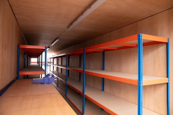 Tunnel-Container-Double-End-Door-intterior-rightside-view.jpeg 40Ft X 8Ft One Trip Tunnel Container Double End Door