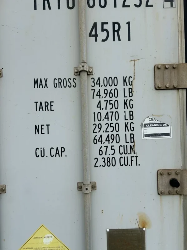 2009 40′ High Cube Refrigerated Storage Container – CCR18757