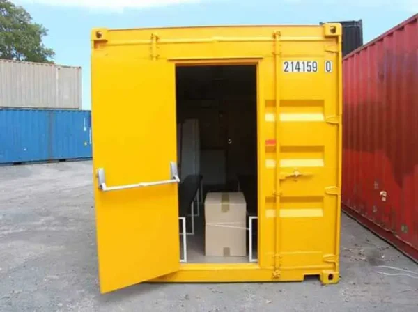 shipping-container-lunch-rooms-002.webp Lunchroom Containers